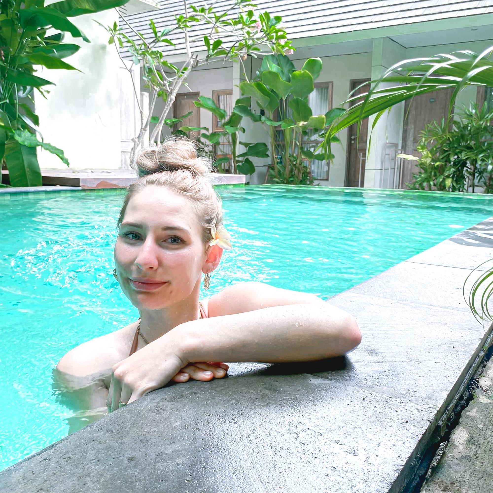 ג'ימבאראן Manuver Surf And Stay Uluwatu Bali מראה חיצוני תמונה